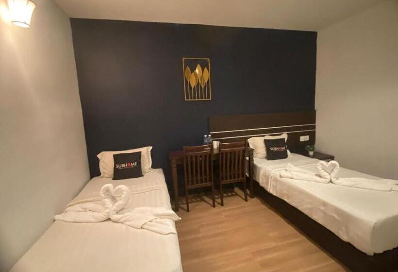 Отель Alia Express Sendayan