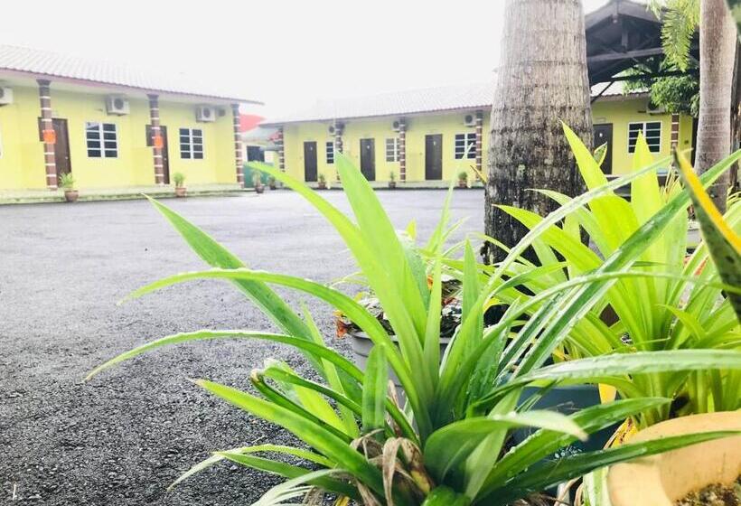 فندق Chalet Sri Damai