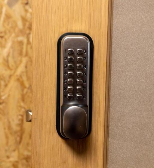 Капсульный Oтель Cwmcarn Hotel & Bunkhouse