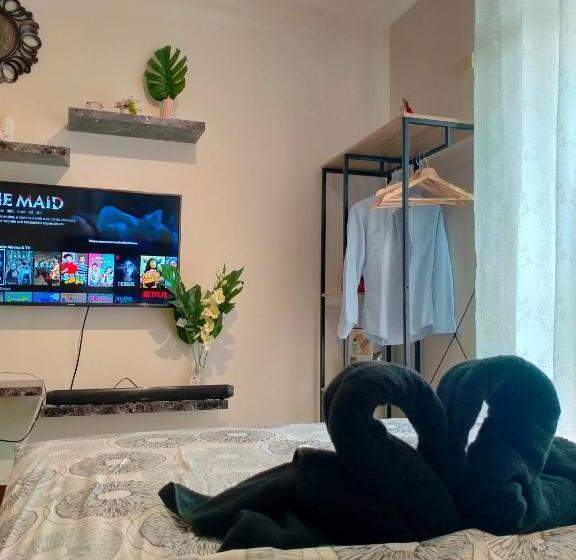 هتل کپسول Miestee S Place