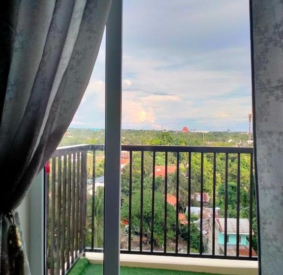 هتل کپسول Miestee S Place