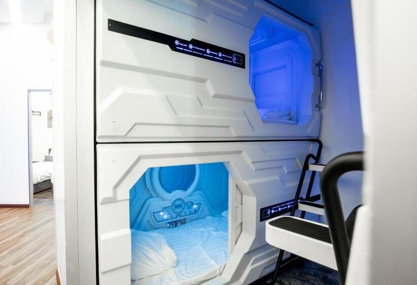 فنادق الكبسولة Norvinton