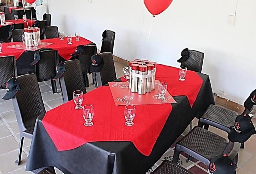 Отель Gh Gran Tierra   Sabaneta