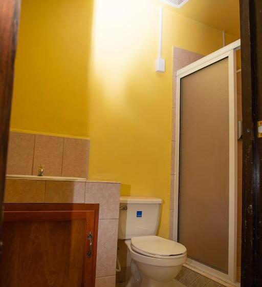 בית מלון כפרי La Cascada At Good Stays