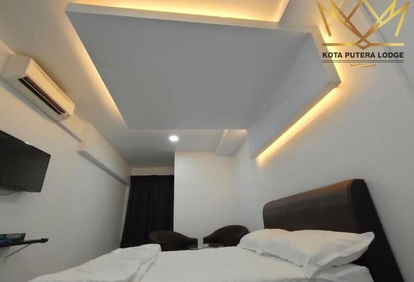 酒店 Kota Putera Lodge