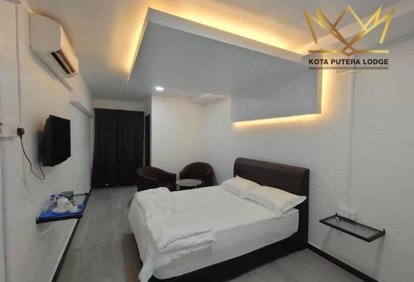 酒店 Kota Putera Lodge