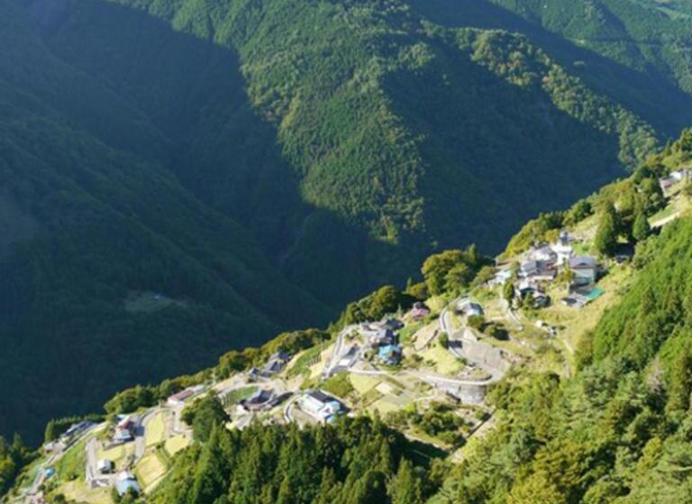 בית מלון כפרי Kyukamura Chausuyama Kogen