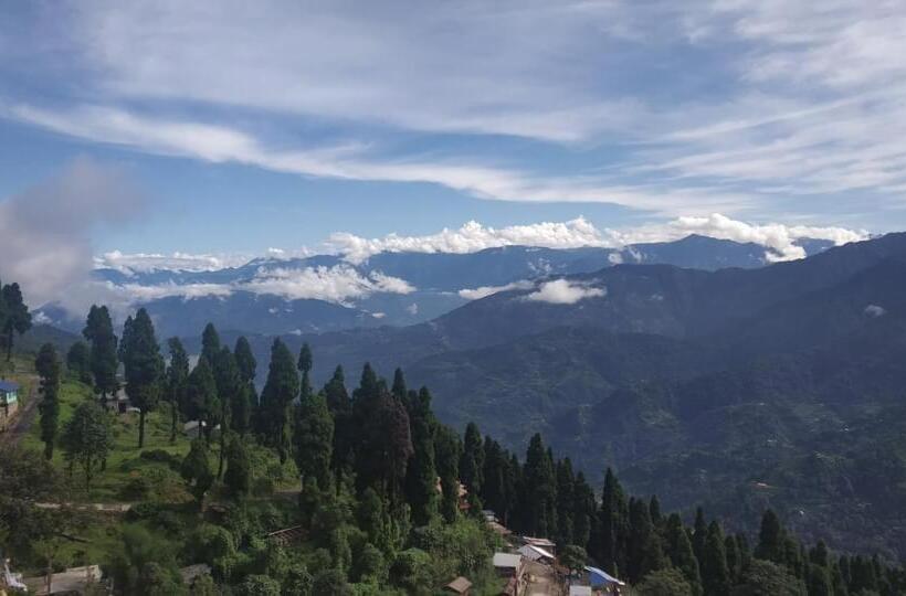 ホテル Miknaon Inn