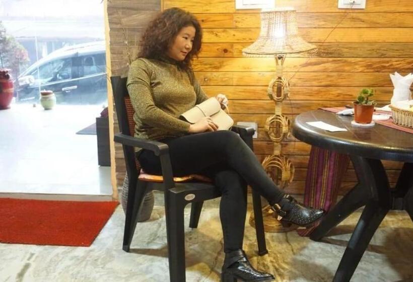 ホテル Miknaon Inn