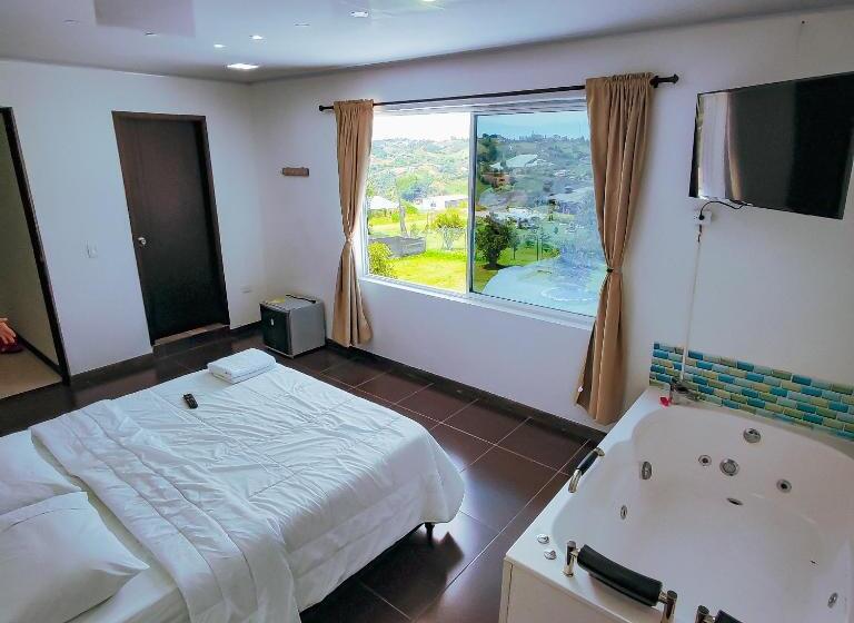 Отель Ocaso Marinilla