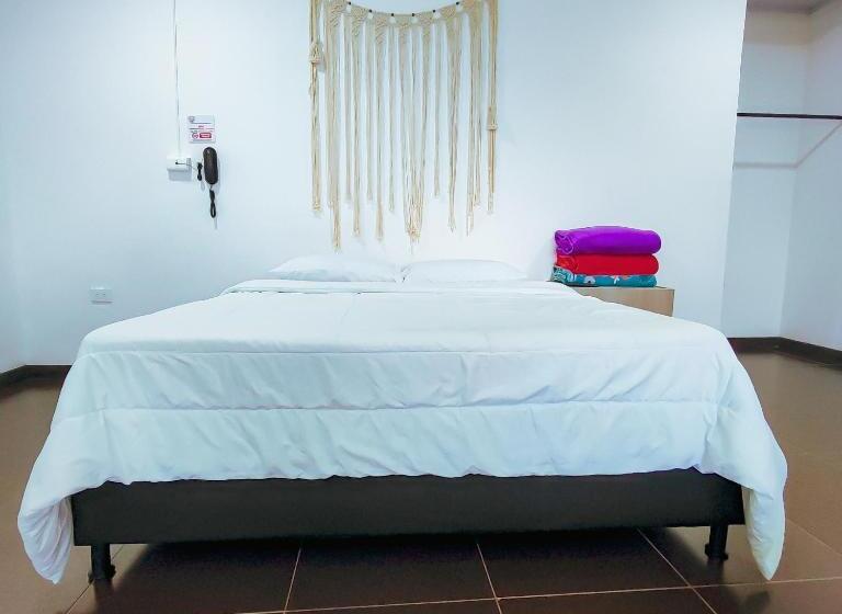 호텔 Ocaso Marinilla