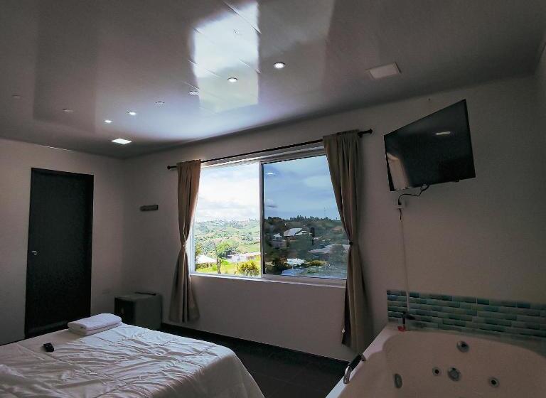 Отель Ocaso Marinilla