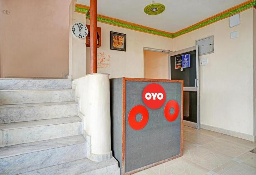 בית מלון כפרי Om Residency