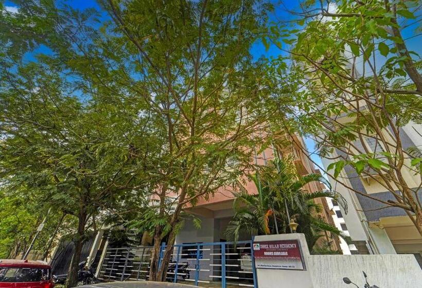 هتل Oyo Shree Balaji Residency