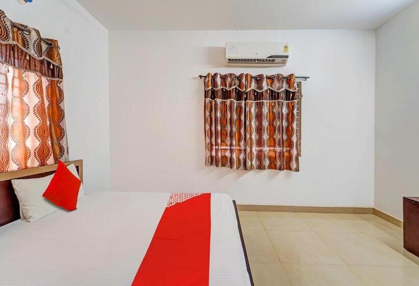 هتل Oyo Shree Balaji Residency