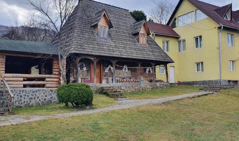 酒店 Pensiunea Veselia