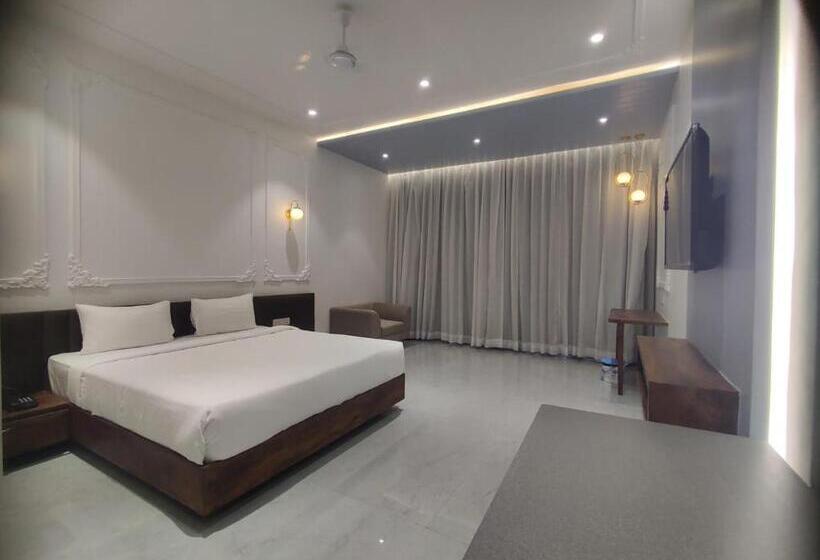 فندق Prithvi Palace