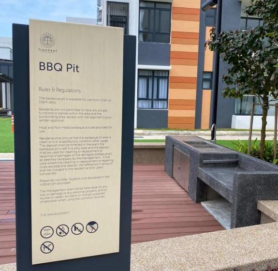 בית מלון כפרי Puteh Timurbay Beachfront Private Suite Kuantan