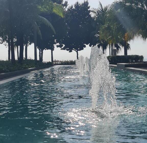 Hotel Puteh Timurbay Beachfront Private Suite Kuantan