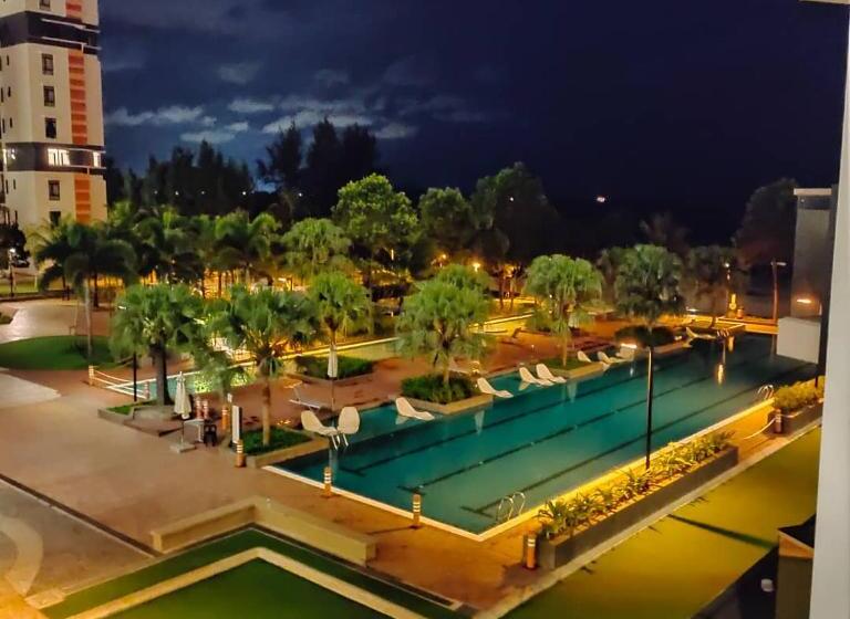 Hotel Puteh Timurbay Beachfront Private Suite Kuantan