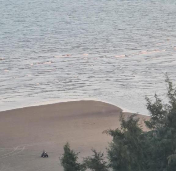 Hotel Puteh Timurbay Beachfront Private Suite Kuantan