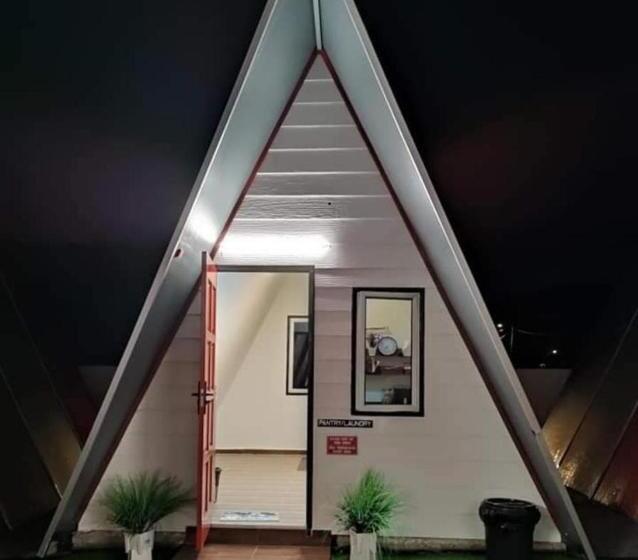 ホテル Red Triangle Cottage Roomstay