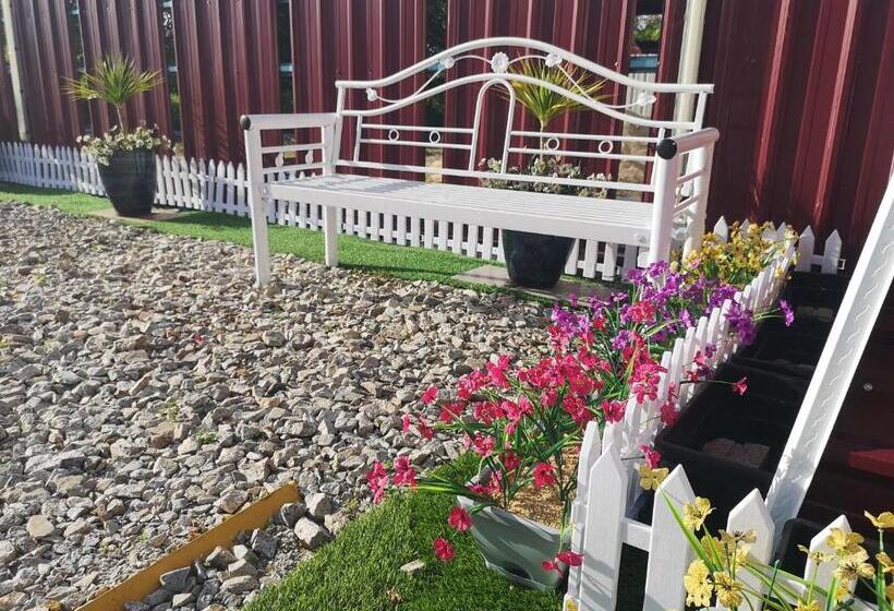 ホテル Red Triangle Cottage Roomstay