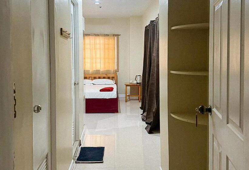 هتل Reddoorz At Stay Inn Baguio City