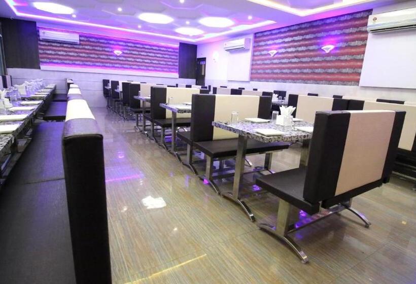 酒店 Repose Chhatral