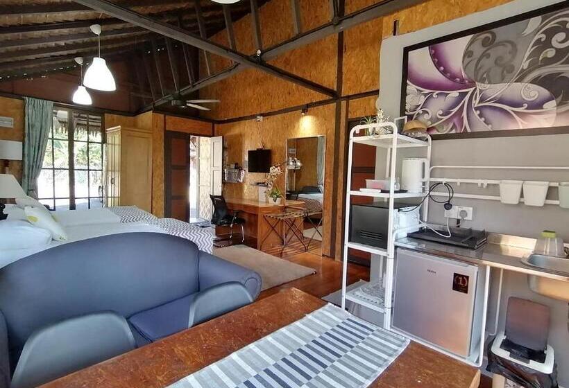 Отель Resort D Rumah Bonda River View Kuala Kangsar