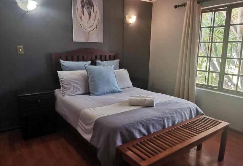 בית מלון כפרי Sanloo Manor Guesthouse