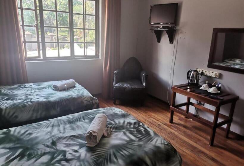 בית מלון כפרי Sanloo Manor Guesthouse