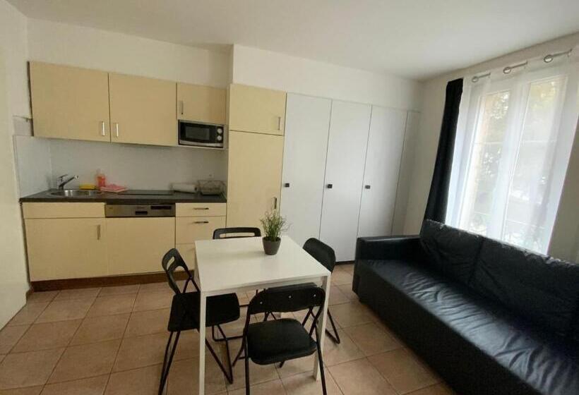 ホテル Superbe Duplex Vue Château Et Lac