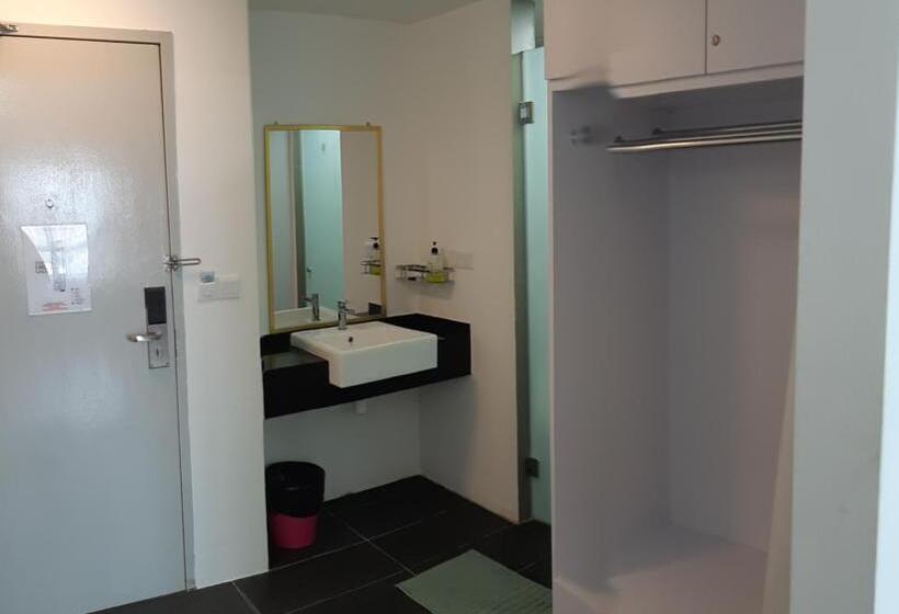 בית מלון כפרי Ummi Guestroom