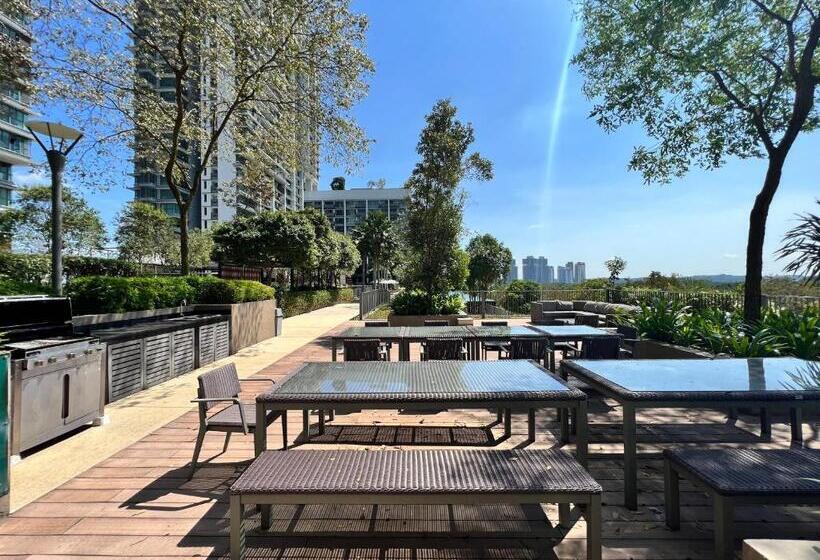 Iskandar Residence @ Uha