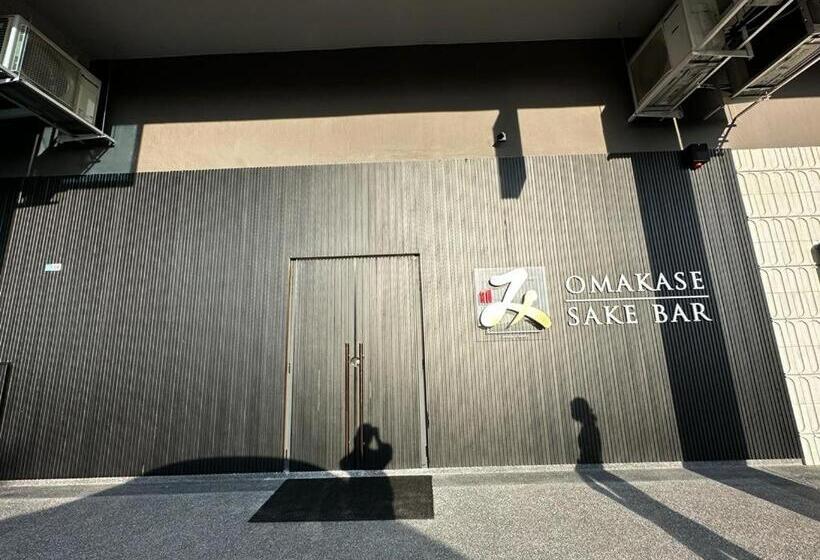 Jesselton Quay By The Vacation Stay