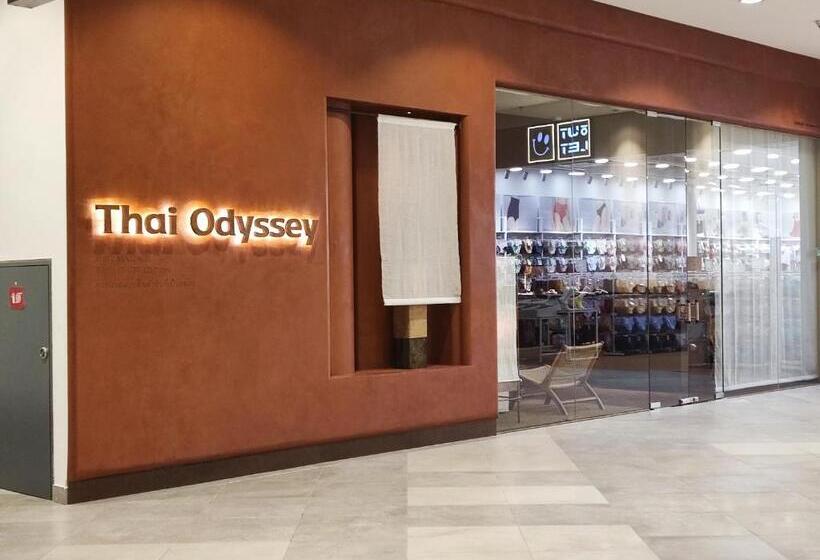 Kuala Lumpur Datum Jelatek   Klcc View   Infont Lrt And 5 Minutes To Klcc  Near By Gleneagles