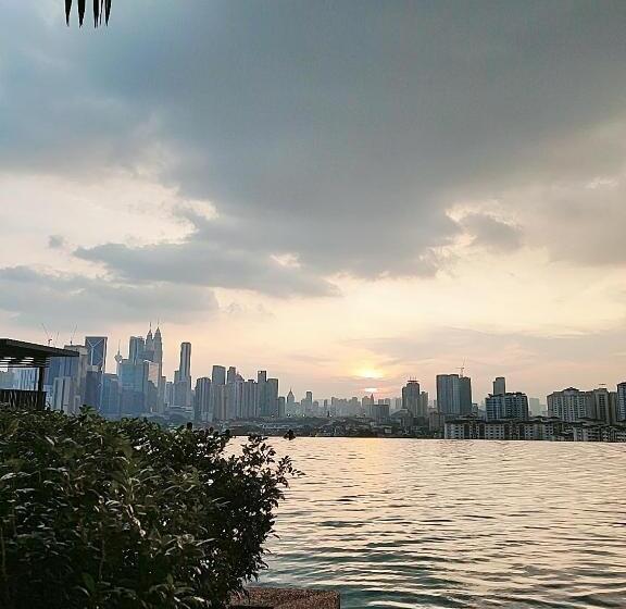 Kuala Lumpur Datum Jelatek   Klcc View   Infont Lrt And 5 Minutes To Klcc  Near By Gleneagles