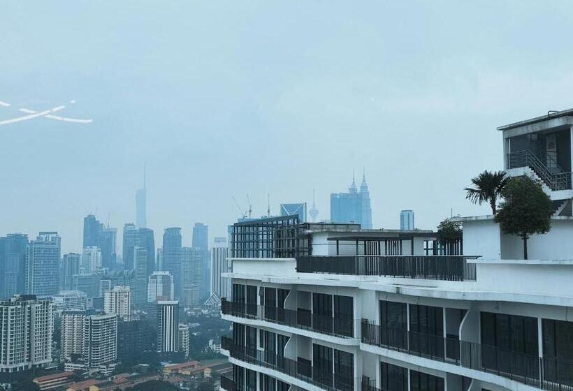Kuala Lumpur Datum Jelatek   Klcc View   Infont Lrt And 5 Minutes To Klcc  Near By Gleneagles