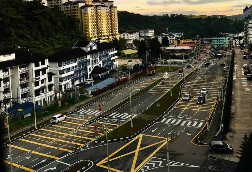 Lavie Hotel & Apartment