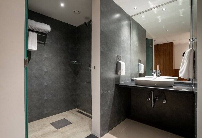 Lilac Hotel Guruvayur