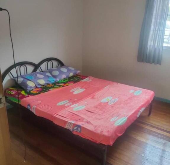 Mak Homstay Upstairs