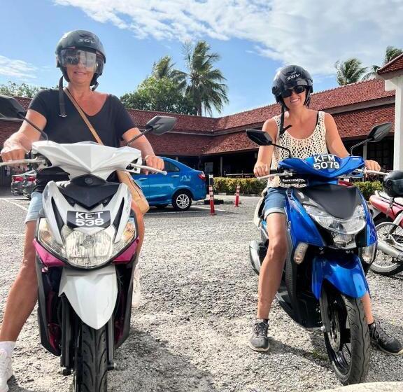 모텔 Alza Budgetstay