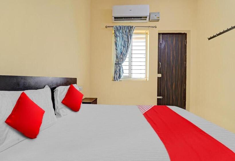 Oyo Flagship Hotel Aangal Residency