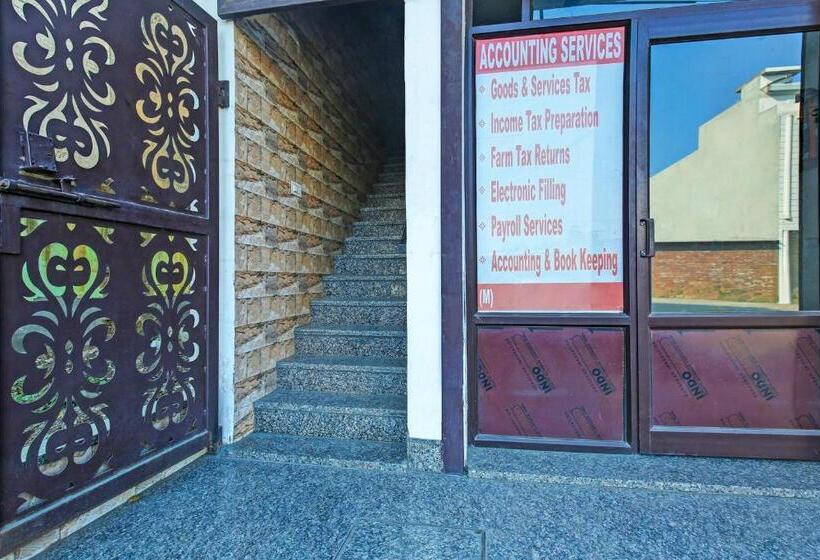 Oyo Hotel Royal Galaxy