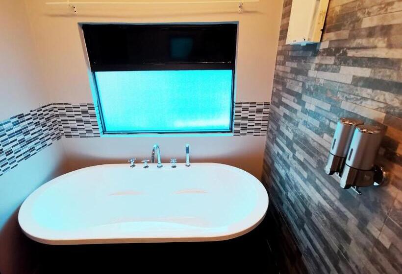 Pangkor Bus Resort By Besla