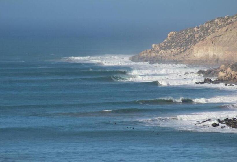 بنسيون A Room In A Shared House For Surfers2