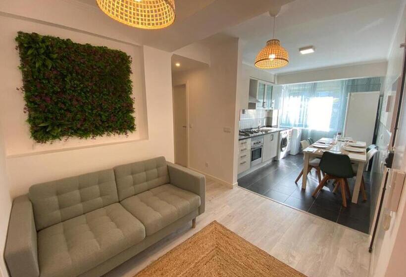 펜션 Carcavelos Beach Shared Serviced Apartment 3