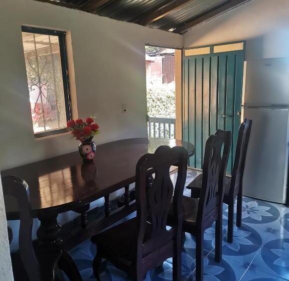 بنسيون Casa Shalom