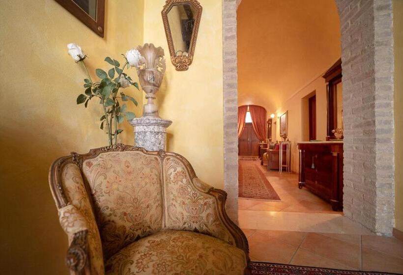 بنسيون Degli Alessandri Palace